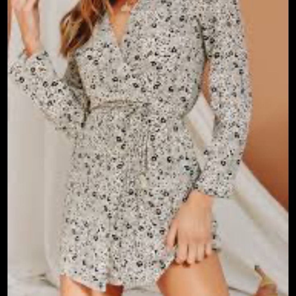 Vg wrap dress